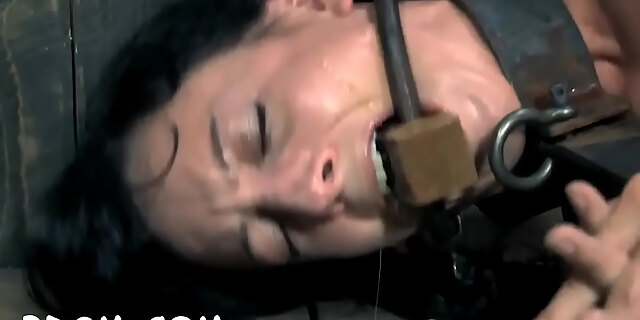 babes,bdsm,blowjob,brunette,fetish,hardcore,masturbation,sex,toys