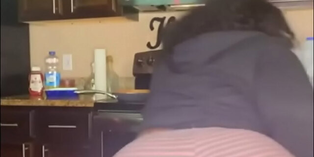 amateur,ass,big ass,big cock,big tits,black,blowjob,ebony,exotic,girlfriend,latina,mature,milf,mom,sister,solo,twerk