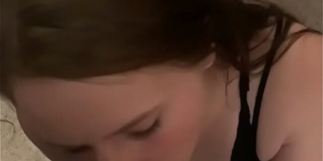 amateur,blowjob,cuckold,wife