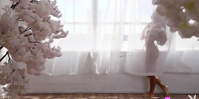 ass,babes,fat,femdom,lingerie,milf,model,molten,petite,pussy,small tits,softcore,striptease