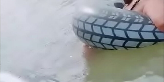 brunette,girlfriend,teen