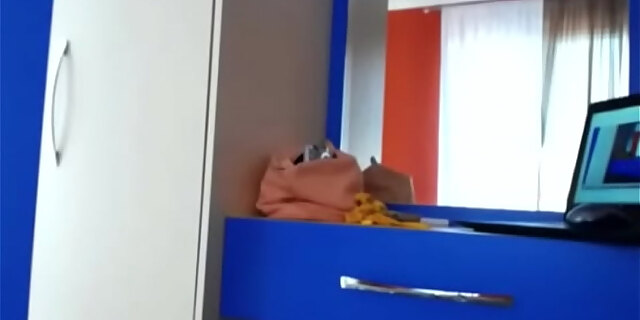 amateur,ass,bikini,fingering,masturbation,slut,solo,teen,twerk,webcam