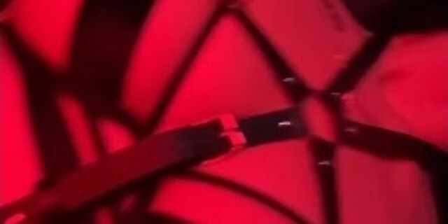 amateur,babes,fetish,leather,milf,solo