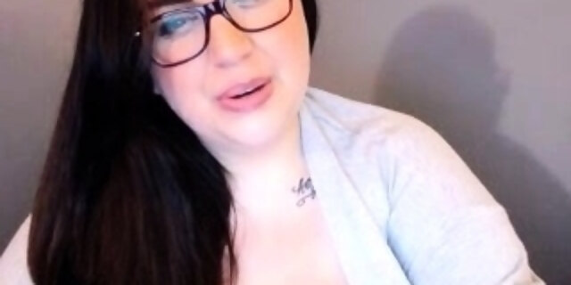 amateur,bbw,boobs,solo,toys,webcam