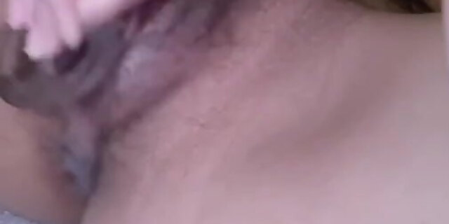 amateur,japanese,masturbation,reality,small tits,solo,toys