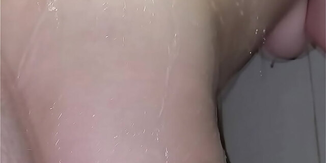 babes,latin,latina,mexican,old,shower,teen,tiny