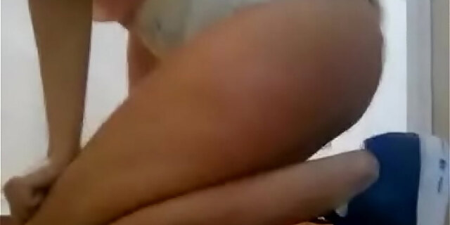 blonde teen,small tits