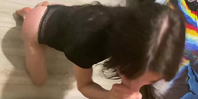 amateur,big cock,blowjob,cum,cumshot,extreme,facial,gagging,old,rough,russian,slap