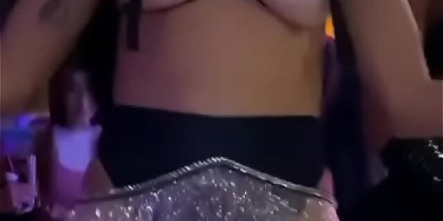 big ass,big tits,boobs,bra,exotic,latin,molten