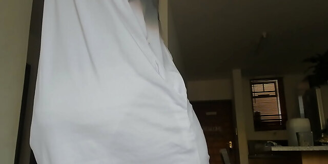 ass,big ass,ebony,milf,panties,red