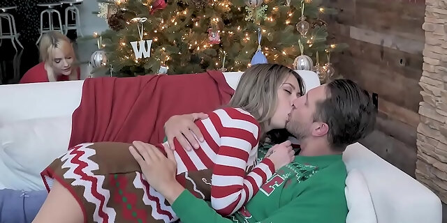 blonde,blowjob,brunette,cumshot,doggystyle,facial,fingering,milf,orgasm,pussy,small tits,teen