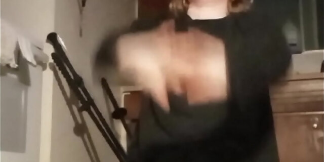 amateur,girlfriend,homemade,molten,pornstar,pov,workout