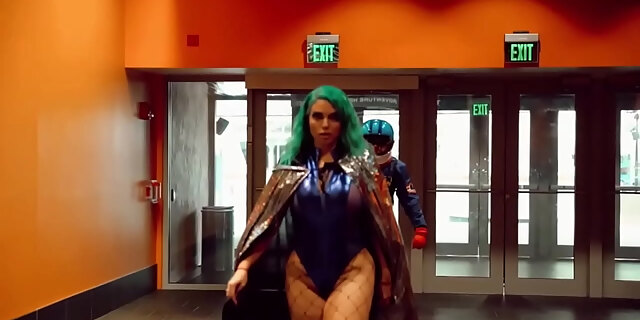 blowjob,doggystyle,pawg,pornstars,public