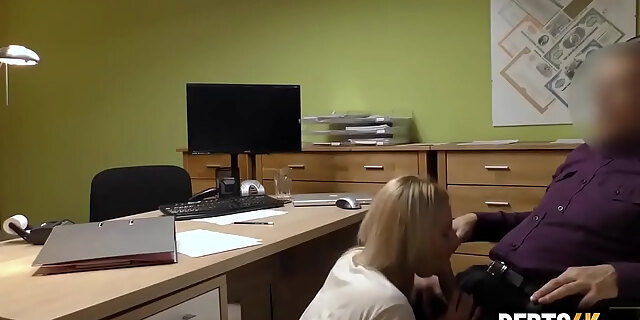 blonde,blowjob,car,hidden cams,pussy,shaved