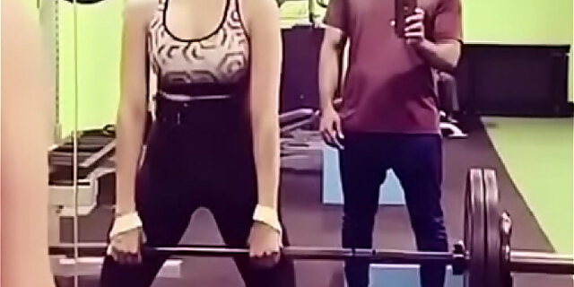 boobs,gym,workout