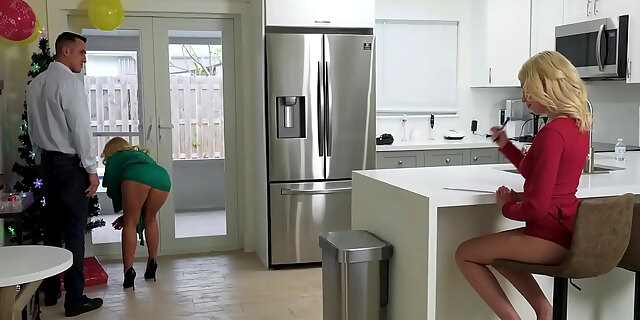 amateur,big ass,big tits,blowjob,boobs,hardcore,milf,mom,petite,pov,real,reality,taboo