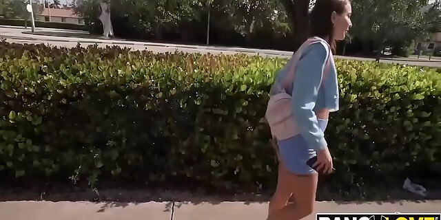 blowjob,brunette,bus,pussy,riding,teen