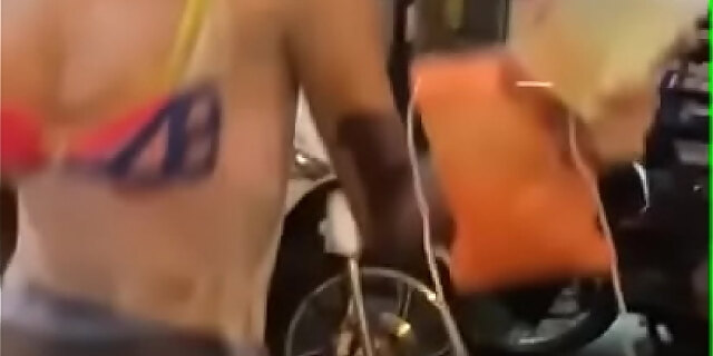 asian,dancing,street