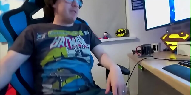 amateur,british,chubby,cumshot,european,facial,hardcore,oral,real,reality