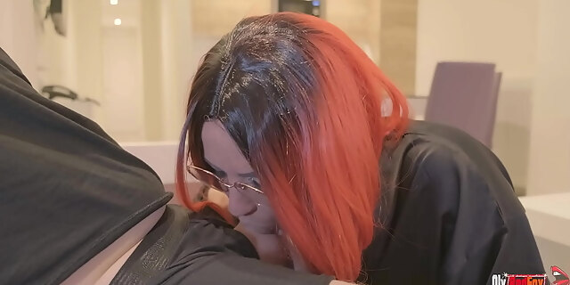 blowjob,cougar,cumshot,deepthroat,facial,mature,milf,mom,stepmom