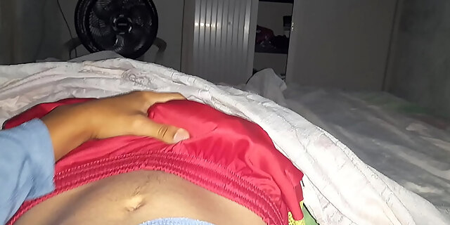 amateur,big cock,close up,closeup,masturbation,real,shaved,teen,webcam